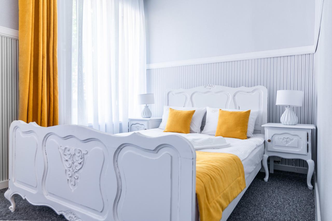 Premium - Bed & Breakfast Malbork Exterior foto
